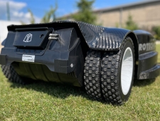 Robotická sekačka PROTECH D40i